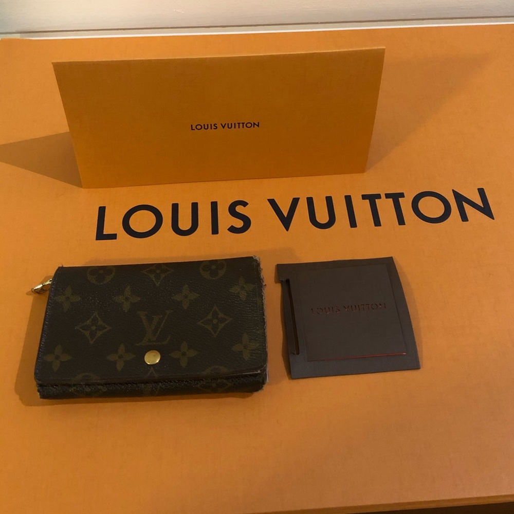 Louis Vuitton PorteMonnaie Tressor Monogram Wallet